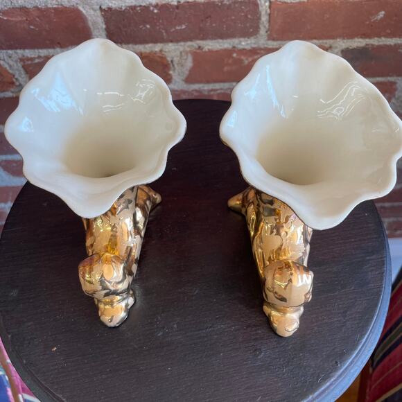 Pair of Vintage 24kt Gold Cornucopia Vases – Made in USA, Mid-Century - Picture 2 of 5